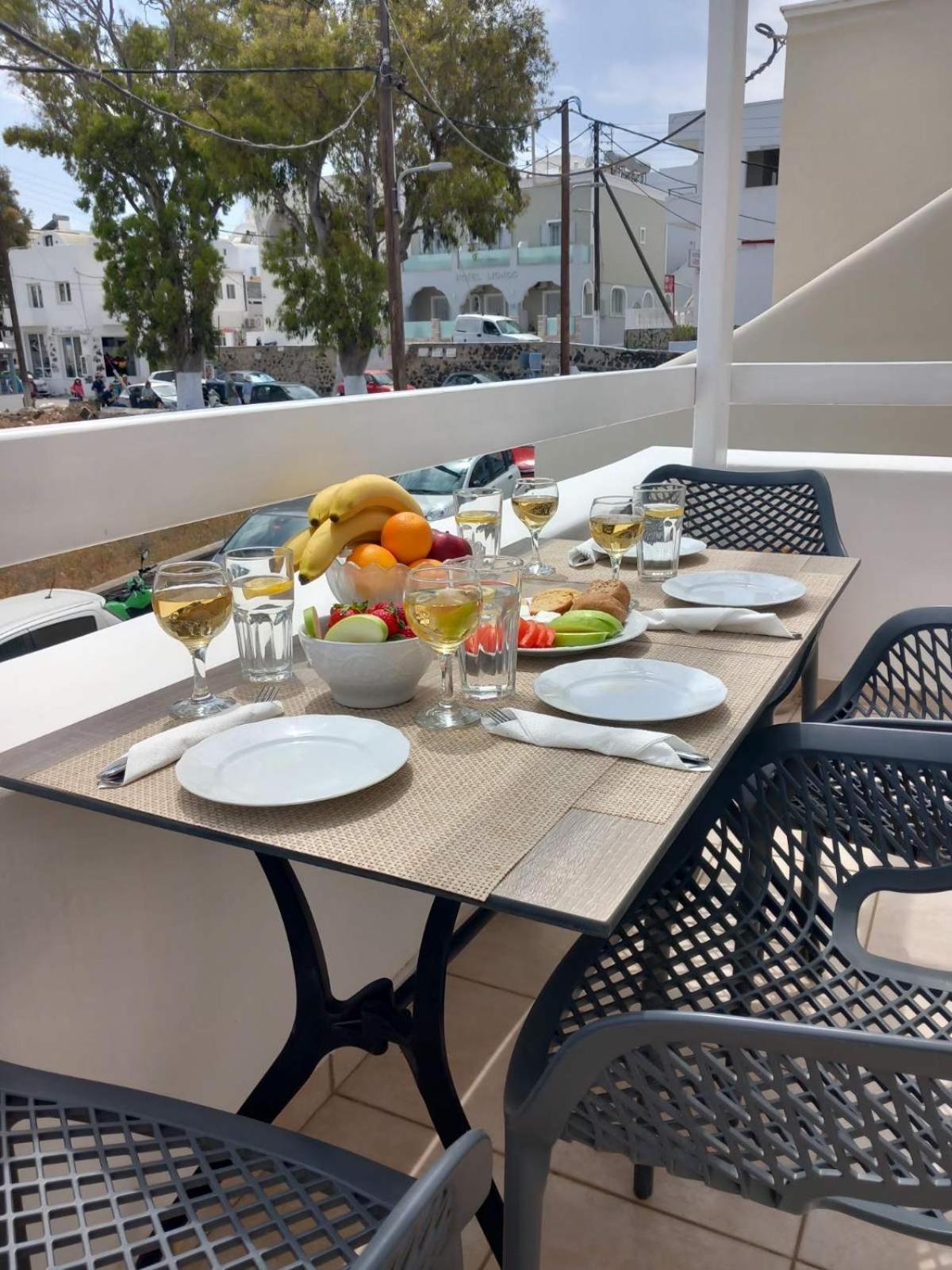 סנטוריני Calderimi Apartments מראה חיצוני תמונה