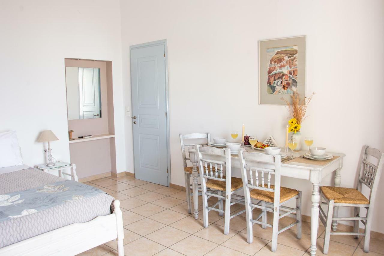 סנטוריני Calderimi Apartments מראה חיצוני תמונה
