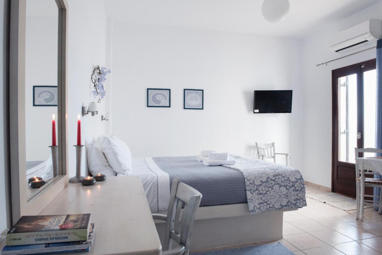 סנטוריני Calderimi Apartments מראה חיצוני תמונה
