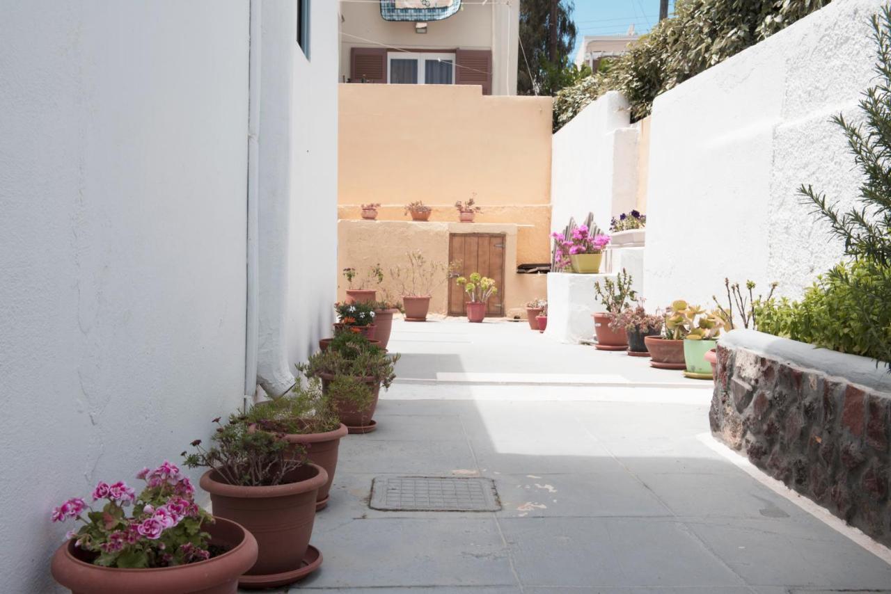 סנטוריני Calderimi Apartments מראה חיצוני תמונה